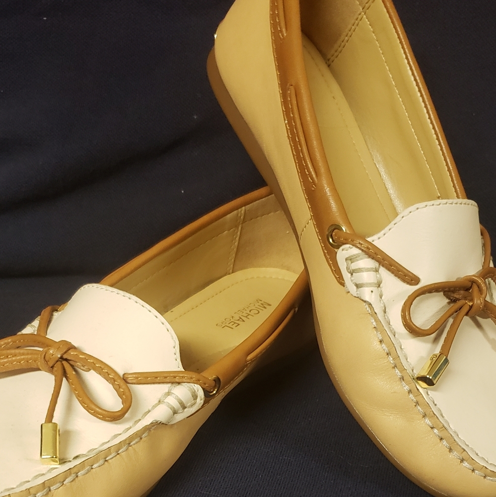 Michael Kors Sutton Moccasins - Brand New - sz 6.5 - Picture 3 of 10